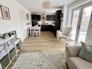 Photo 16- click for photo gallery